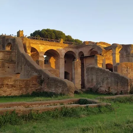 Per Antiqua Itinere Ostia Antica